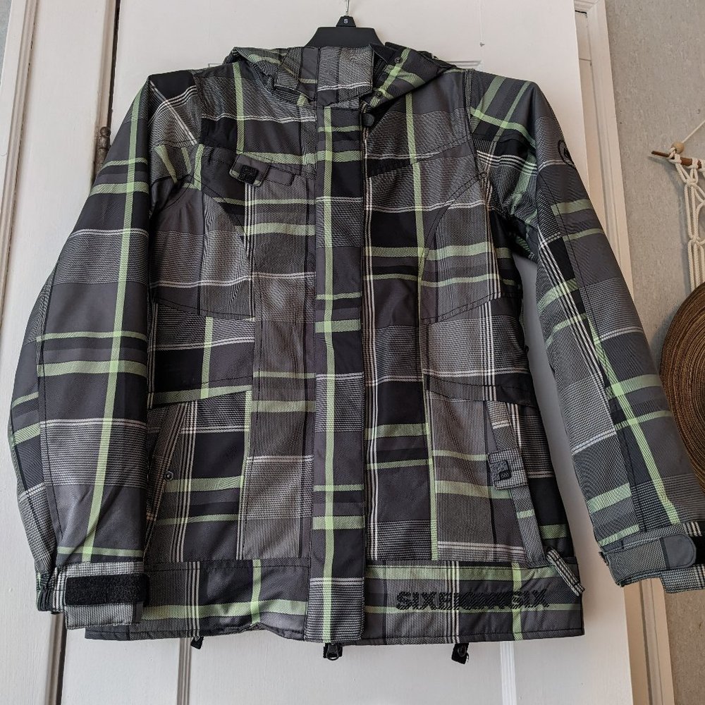 EXCELLENT CONDITION! 686 Snowboard/Winter Jacket